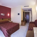 Miramare 3* Varcaturo