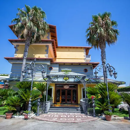 Hotel Miramare Varcaturo