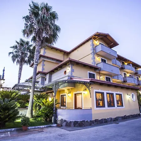 Hotel Miramare Varcaturo