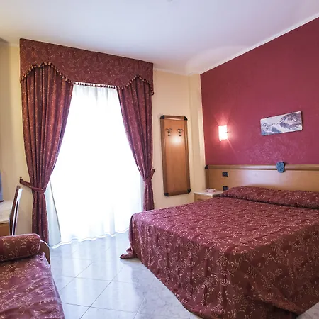 Hotel Miramare Varcaturo
